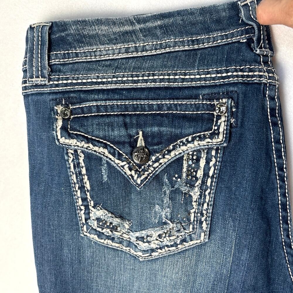 Miss Me Women’s Easy Cropped Jeans  JE5836EC Size 34**(37)Distressed/Embellished